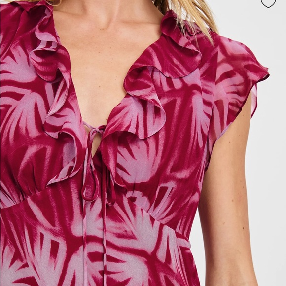 NWT Rails Carmine Tie Dye Top Size Small - Picture 2 of 4